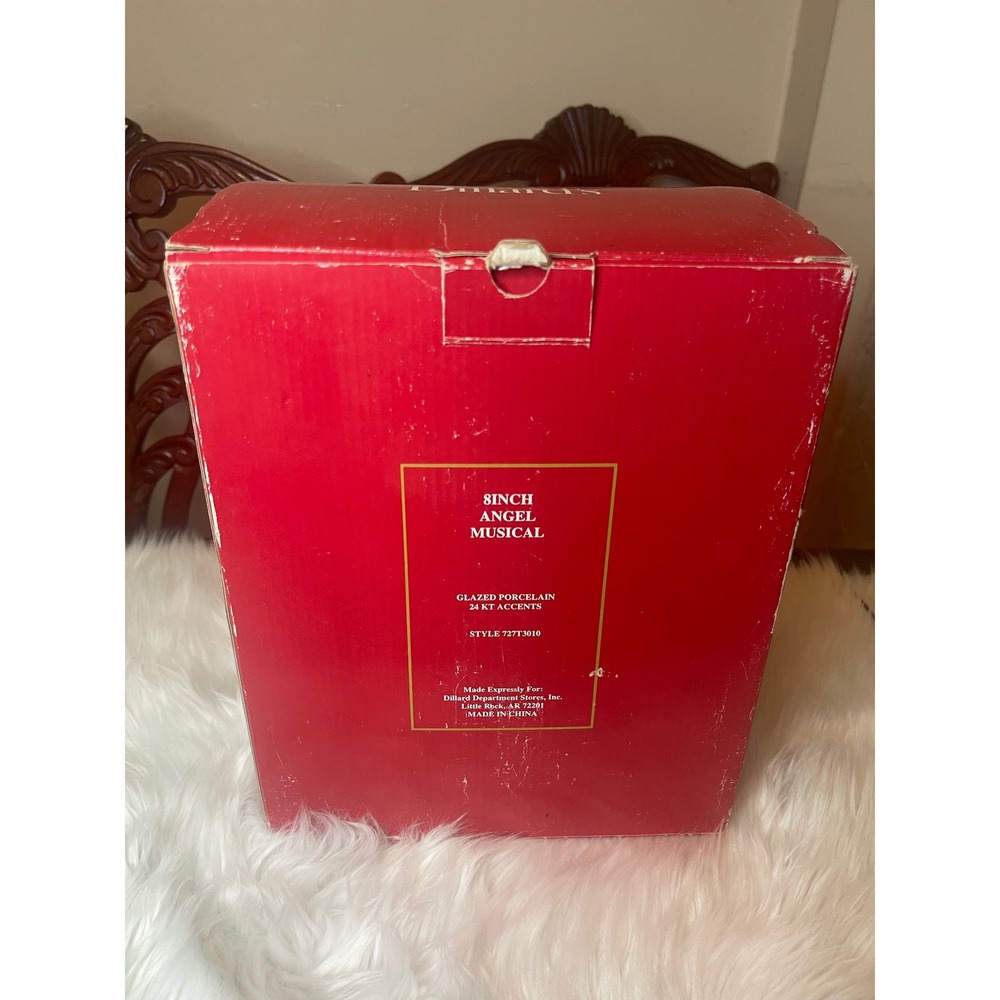 Vintage Dillard's Trimmings Musical Porcelain Angel Figurine 24KT Accents w/ Box - Picture 6 of 7